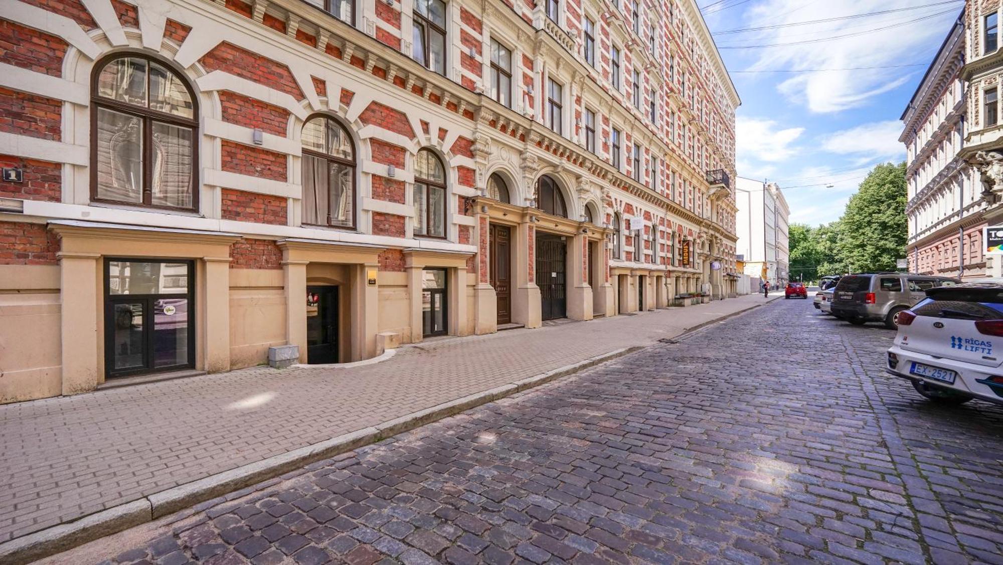 Appartement Travelers Heaven à Riga Extérieur photo